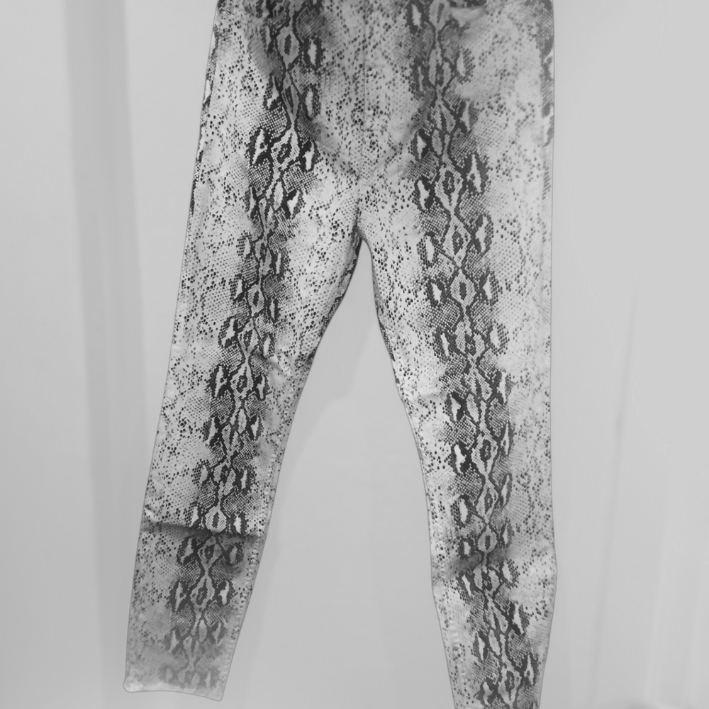 Snakeskin Print Leggings